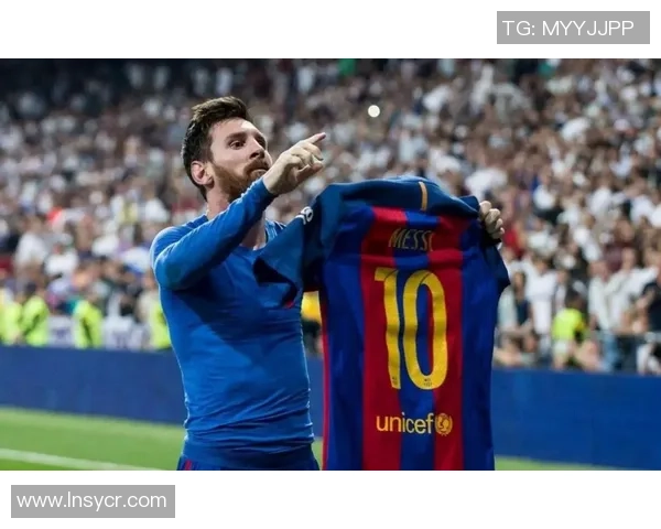 五位足球明星身着制服的精彩瞬间展现他们的风采与魅力