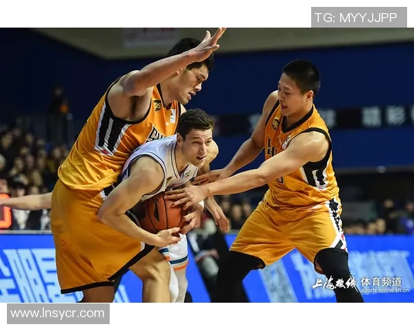 武汉篮球队在钻石联赛中的蜕变与新生之路探秘