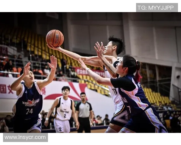 赛后分析：上海篮球队与广州篮球队的速度对决全景回顾